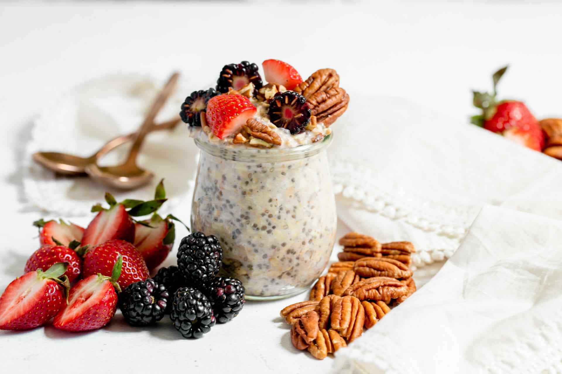 Maple Pecan Overnight Oats